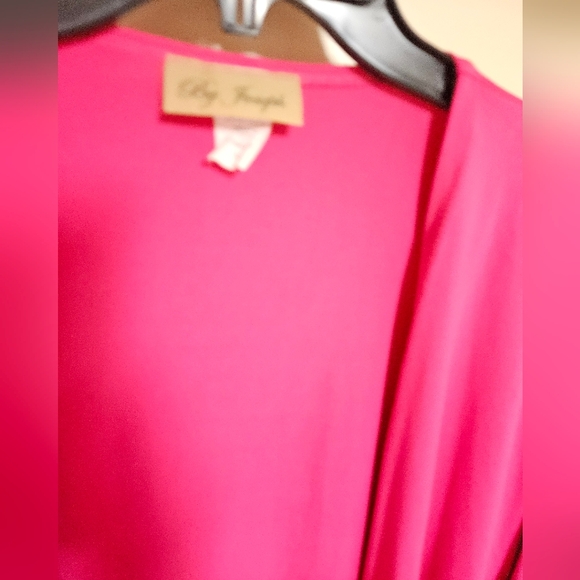 Chic Pink Open Front Top - Picture 5 of 6